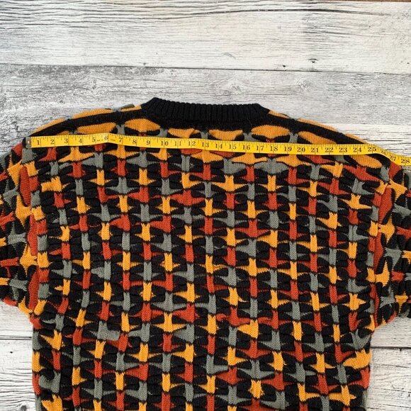 Vintage 100% Alpaca Wool 3D Geometric Print Chunky Knit Crewneck Sweater - Picture 8 of 11